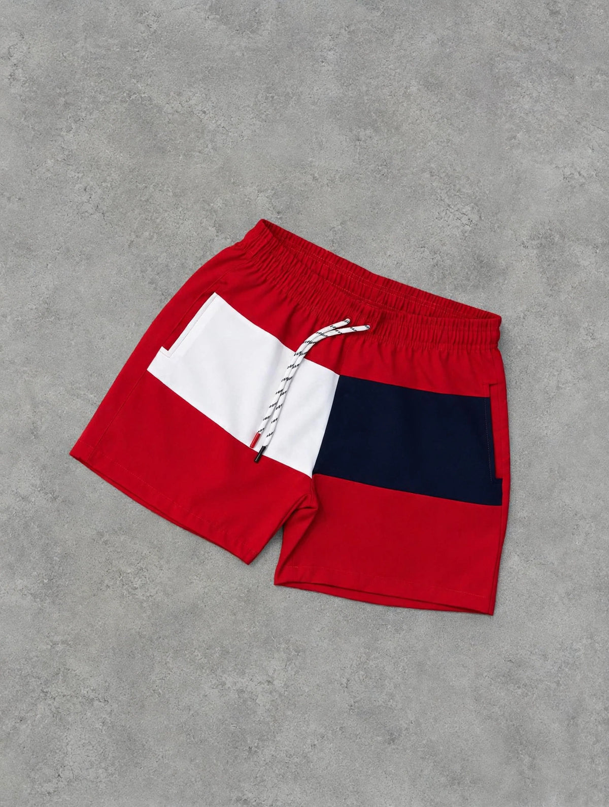 Bermuda Tommy Hilfiger (Vermelho)