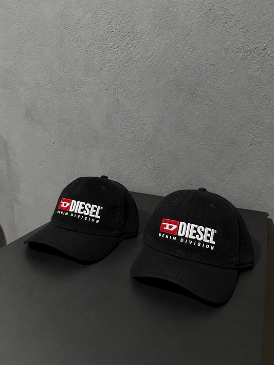 Boné Diesel Preto